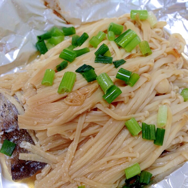 バターしょうゆで たらのホイル焼き レシピ 作り方 By うーころちゃん 楽天レシピ バターしょうゆで たらのホイル焼き レシピ 作り方 By うーころちゃん 楽天レシピ